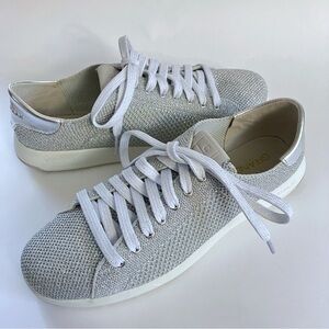 *New* COLE HAAN GRANDPRØ STITCHLITE SNEAKERS Silver/Optic White Size 9.5B $54